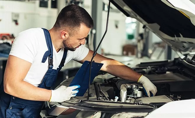 Servicio de Cambio de Kit de Embrague o Clutch para carro en Bogotá, taller especializado con equipos de ultima generación, mantenimiento, reparacion, diagnostico vehicular (3)