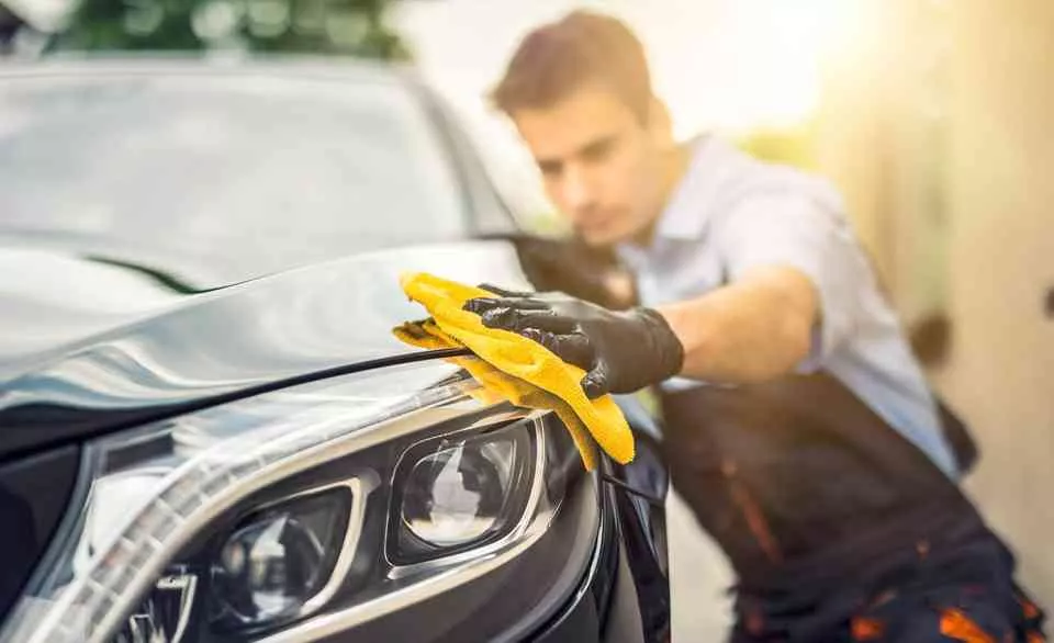 Talleres de Latonería y Pintura Automotriz en Bogotá, arreglo de abolladuras, corrosión, daños por choques (6)